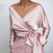 Blouse en satin rose avec nœud élégant pour femmes