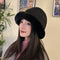 Cappello da donna in pelliccia morbido ed elegante