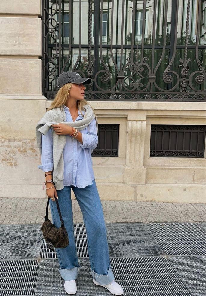 "Jaimy avec notre sac à main "